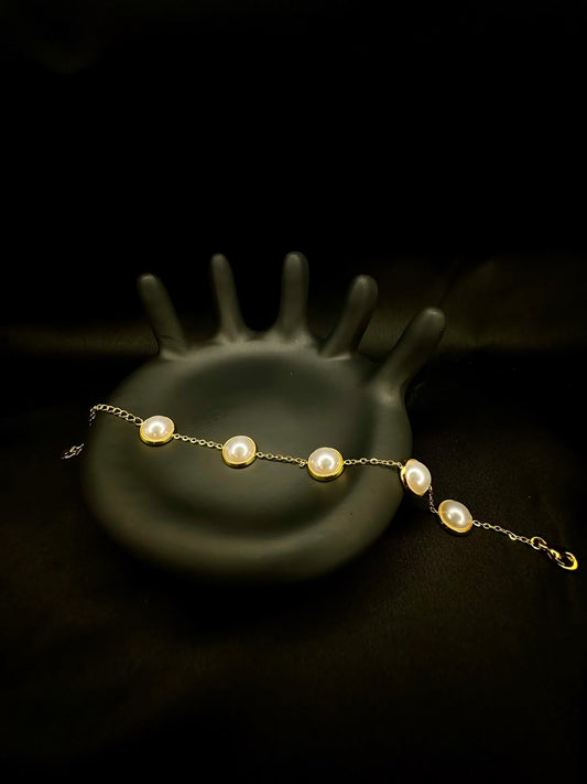 Gold Pearl Bezel Bracelet